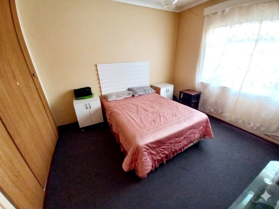 3 Bedroom Property for Sale in Vaalpark Free State